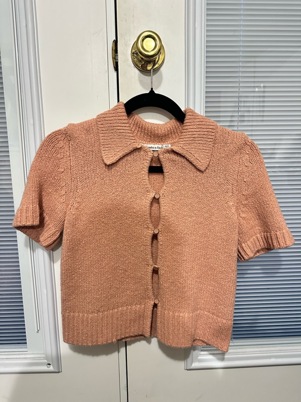 Abercrombie & Fitch Peach Short-Sleeve Knit Cardigan